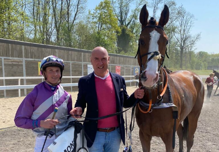 Nymphea-Sohn Nadim gewinnt für Recke in Mons