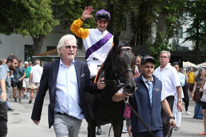 Helmut von Finck (li.) mit Sammarco