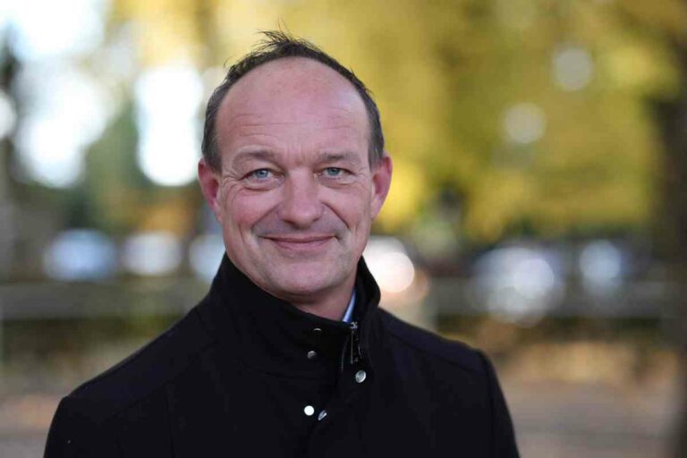 Sascha Smrczek