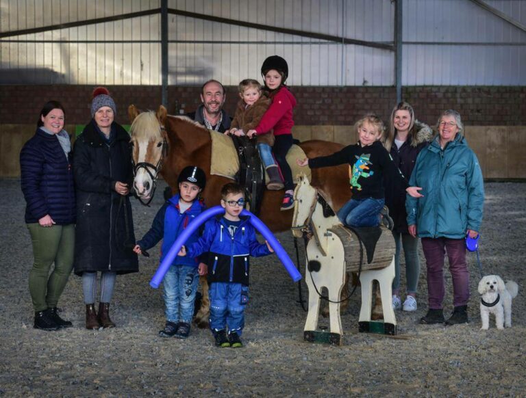 Taxi4Horses unterstützt Therapeutisches Reiten