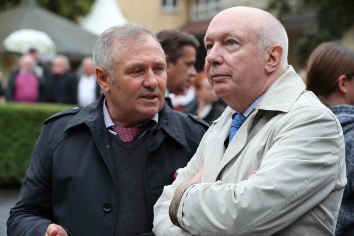 Waldemar Hickst und Manfred Ostermann (v.li.) Waldemar Hickst und Manfred Ostermann (v.li.)