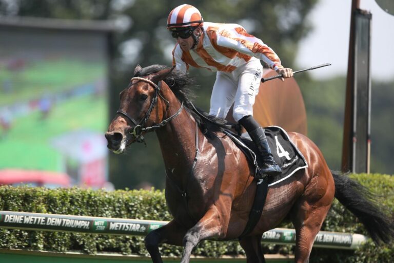 Favoritensieg beim Krefelder Auftakt