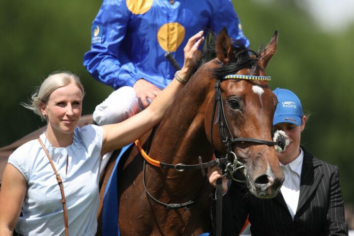 Fantastic Moon (Archiv)