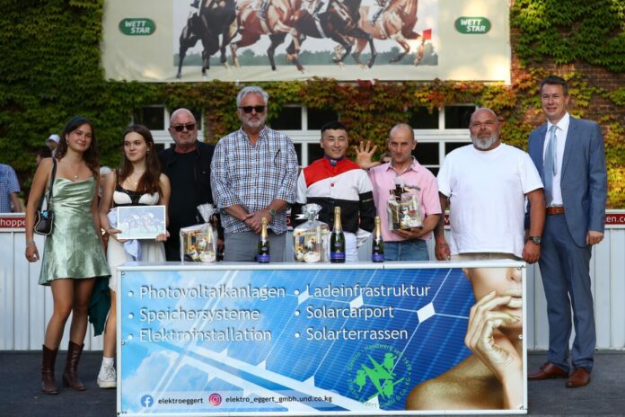 Peace of Rose siegt unter Dastan Sabatbekov