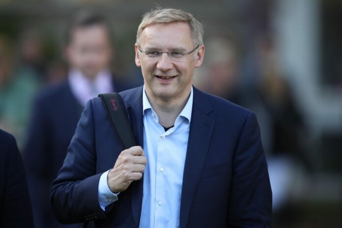 Eckhard Sauren Eckhard Sauren