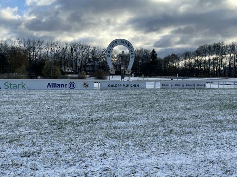 Schnee in München – Bahnbegehung um 10.00 Uhr