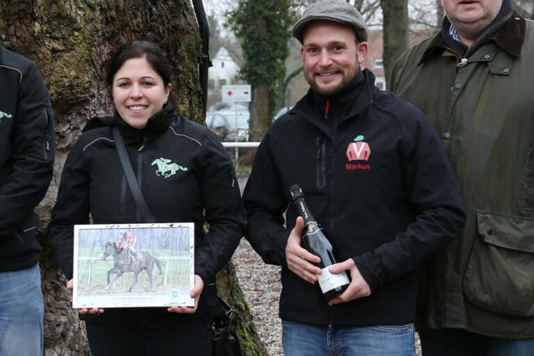 Deutsche Eins-Zwei im Mons-Sprint – Susanne Scherers Spot Lite gewinnt