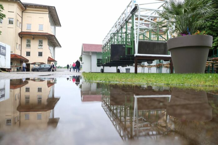 Renntagsabsage (Symbolbild)