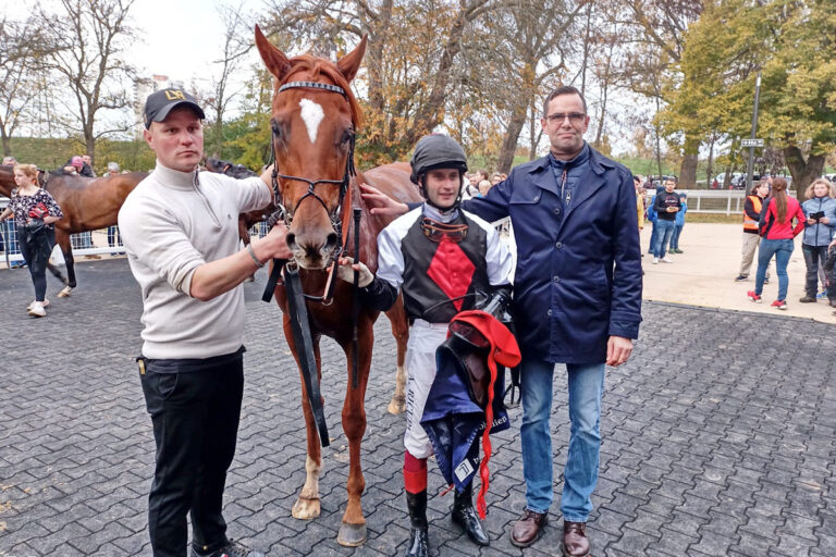 Lisac mit gewaltigem Antritt – Ricupa legt im Azubi-Championat nach Lisac mit gewaltigem Antritt – Ricupa legt im Azubi-Championat nach