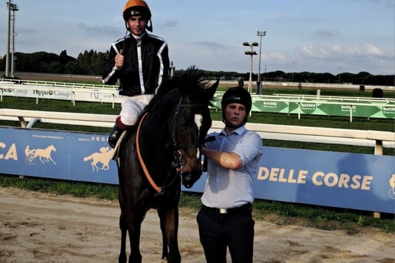 Petit Marin zurück auf der Erfolgsspur! Weiß-Schützling gewinnt in Rom