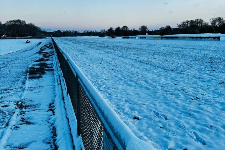 Winter weiter „in charge“ – Auch Samstagsrenntag in Kempton abgesagt