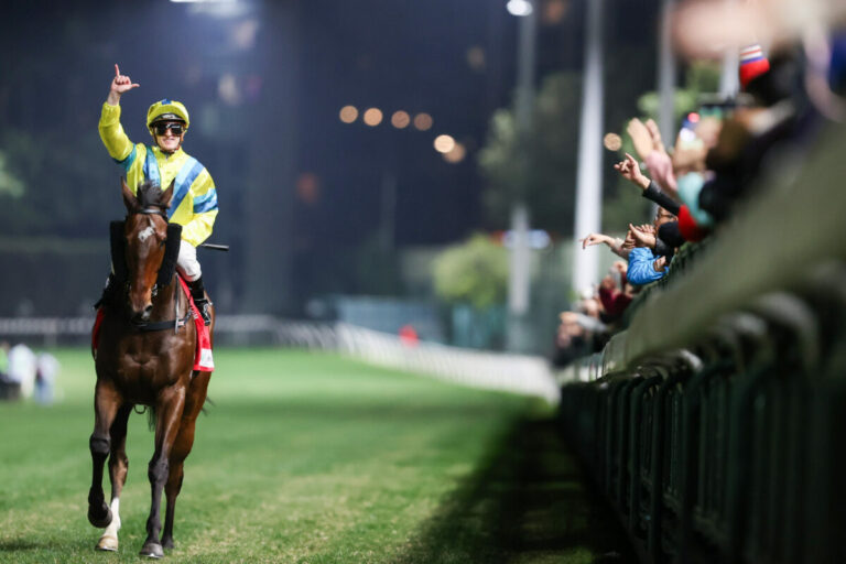 Zac Purtons historischer Sechser – 16 Treffer bis zum All-Time-Rekord Zac Purtons historischer Sechser – 16 Treffer bis zum All-Time-Rekord
