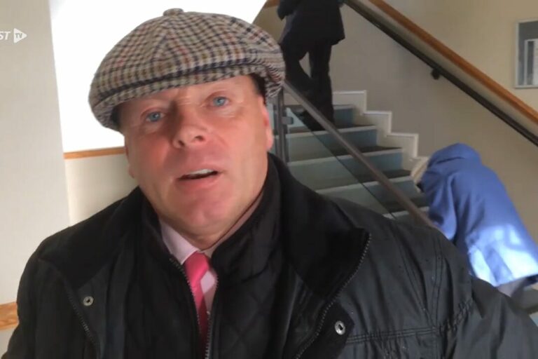 „Als würde sich der Rennsport selbst ins Bein schießen“