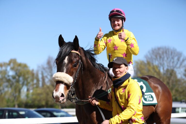 Handicap-Star Company Keeping vor dem Comeback