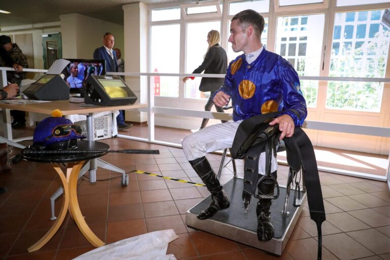 Malhumorada im 6. Rennen mit 59,5 Kilogramm