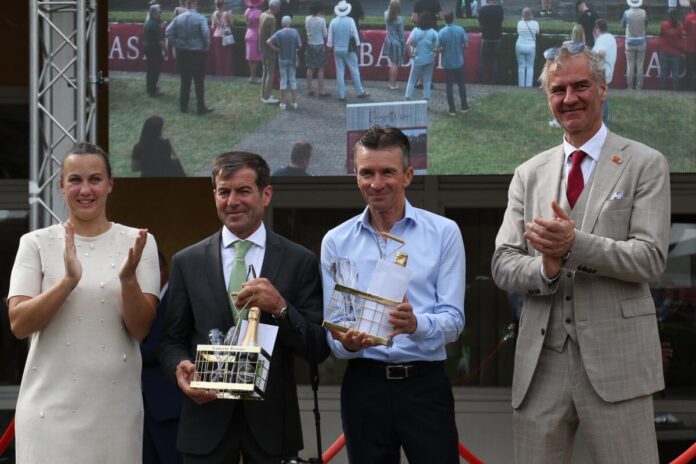 Celina Zindler, Peter Schiergen, Adrie de Vries und Stephan Buchner