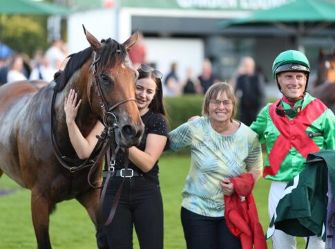 Kadjar siegt unter Martin Seidl