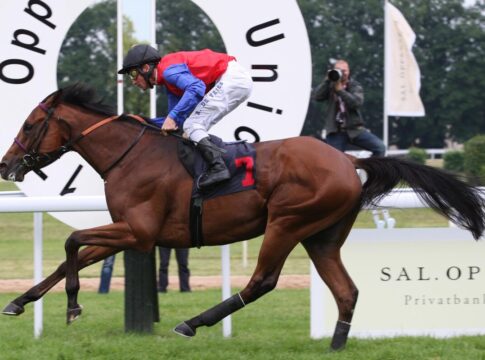 Wiener Walzer siegt unter Adrie de Vries im 174. Oppenheim-Union-Rennen