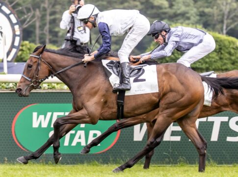 Lady Charlotte siegt unter Adrie de Vries im Diana-Trial der BEST PLACE Immobilien, Gr.3