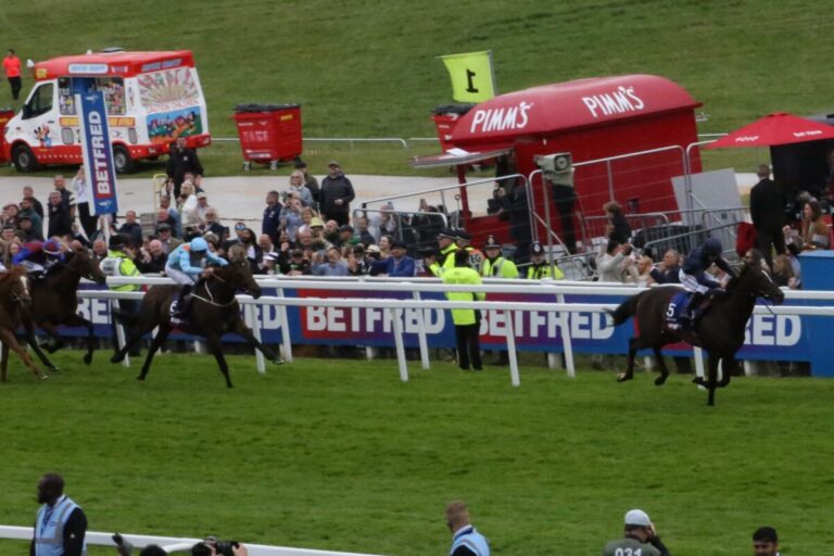 Derby-Sensation! Westerbergs Lazy Griff Zweiter hinter O’Brien-Sieger Lambourn