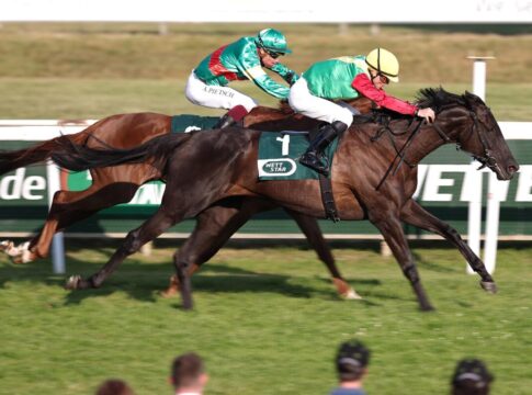 Nastaria siegt unter Jozef Bojko