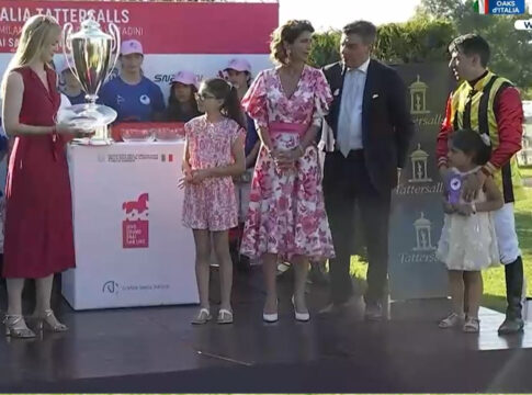 Siegerehrung nach den Oaks d'Italia Foto: Screenshot
