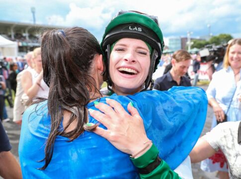 Nina Baltromei nach dem Derbysieg mit Hochkönig