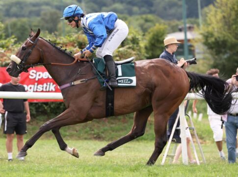 Forsberg siegt unter Anna van den Troost