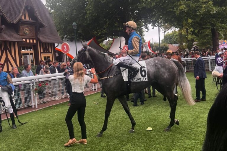 Matilda Zehnte im Prix Rothschild bei Fallen Angel-Sieg