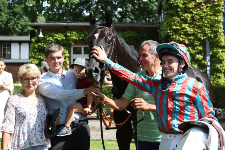 Zweites Rennen und zweiter Favoritensieg – Mariano gewinnt mit Byrne