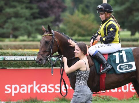 Livonia Star siegt unter Stefanie Koyuncu