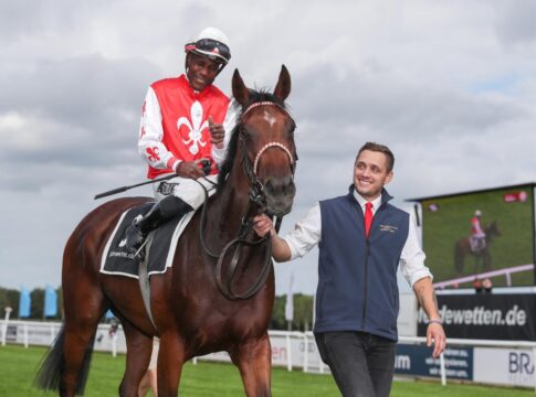 Sadora siegt unter Eduardo Pedroza