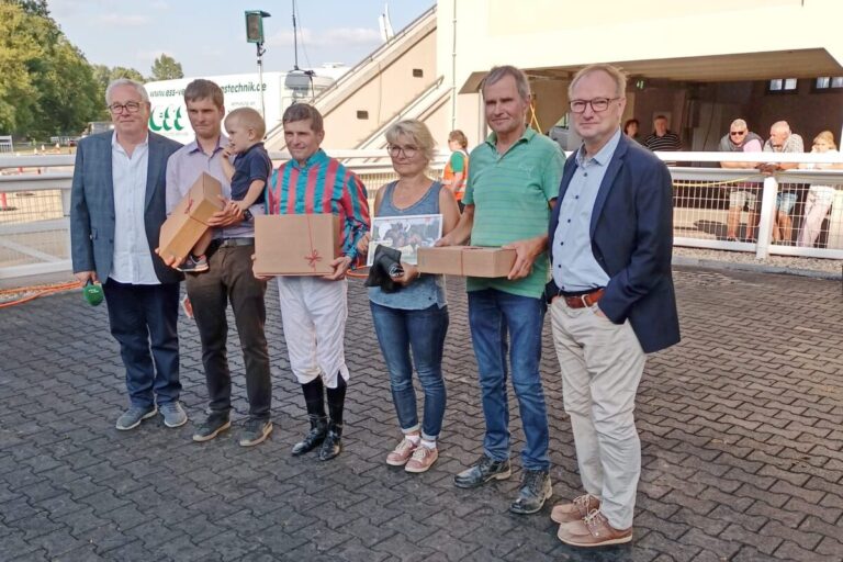 Auch Paige mit Doppelsieg – Bojko und Paulick zum Abschluss vorne