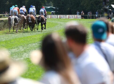 UPDATE: Renntag nach Fialkova-Sturz unterbrochen