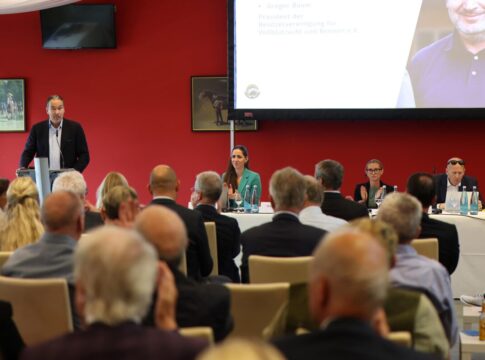 Besitzervereinigung: Baums Sechs-Punkte-Plan