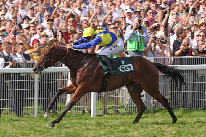 Goliath siegt unter Clement Lecoeuvre im Wettstar.de 155. Großer Preis von Baden