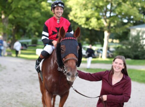 Oriental King siegt unter Hakim Tabet