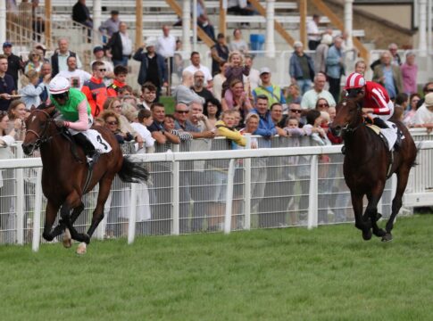 Gostam siegt unter Eduardo Pedroza im 152. Renate und Albrecht Woeste-Zukunftsrennen - Gr. 3