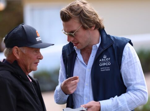 Philip Baron von Ullman (re.) im Gespräch mit Gebhard Apelt