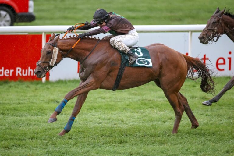 Grußbotschaft an Robin Weber – Nairo siegt mit Baltromei in Mülheim