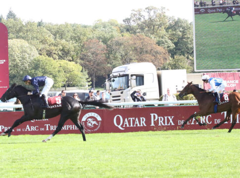 Puerto Rico ist unter Christophe Soumillon souverän voraus Foto: Hemke