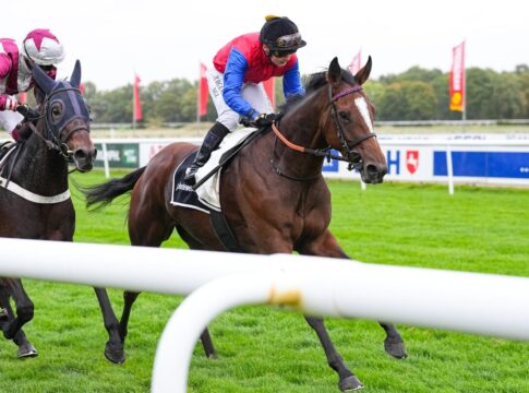 Sorceress siegt unter Esentur Turganaaly Uulu