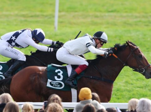 Atoso bei seinem Sieg in Iffezheim