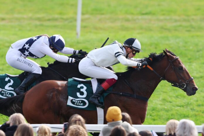 Atoso bei seinem Sieg in Iffezheim