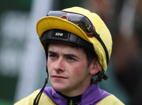 Sean Byrne wechselt an den Almenräder-Stall