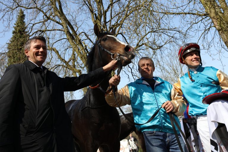 Verletzt: Co-Favoritin Attica fällt für die Guineas aus Verletzt: Co-Favoritin Attica fällt für die Guineas aus