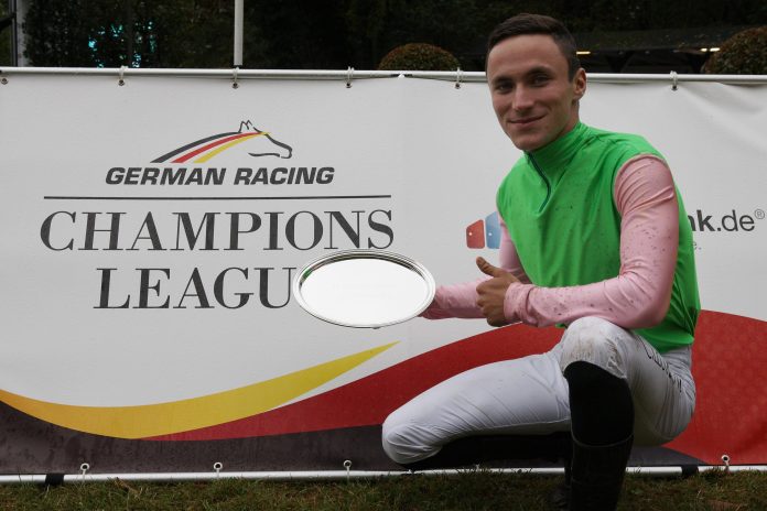 Clement Lecoeuvre nach seinem Europa-Preis-Sieg 2018