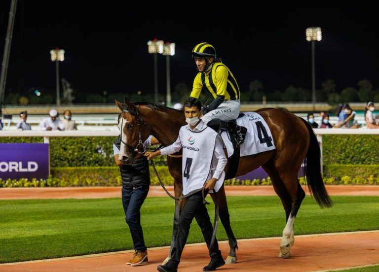 De Vries auf Shahama Foto: dubairacingclub.com