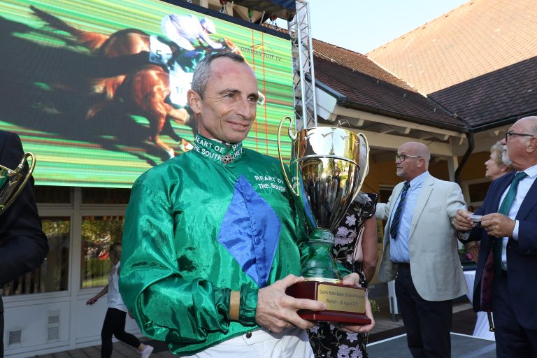 Der Trainer, der Frankreich aufmischt – Gerald Mossé on fire
