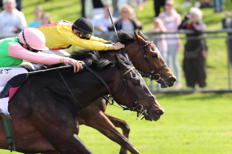 England greift nach dem 1000 Guineas-Hattrick England greift nach dem 1000 Guineas-Hattrick